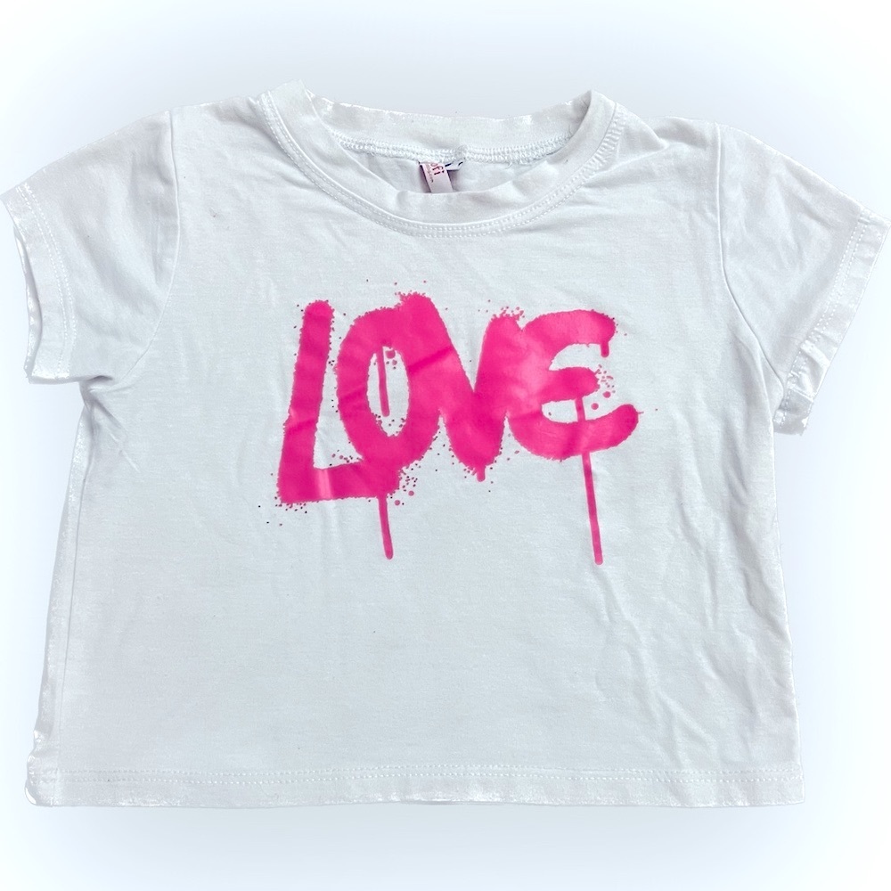 Cropped  Hot Pink “Love” Tshirt Size 5
